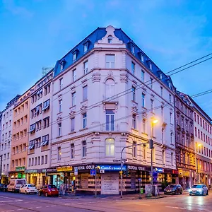 Отель Comfort Frankfurt Station, Франкфурт-на-Майне