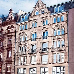 Five Elements And Capsules Frankfurt Auberge de jeunesse